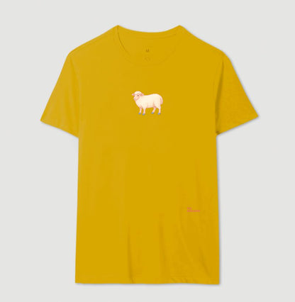 CAMISETA MINIMALISTA OVELHA PASTEL