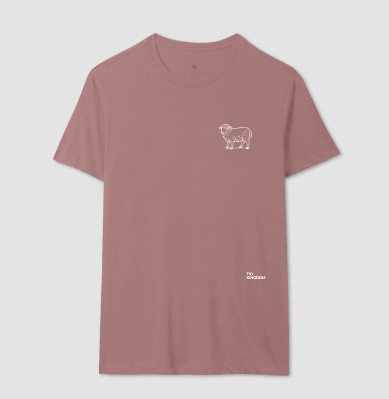 CAMISETA SOMOS OVELHAS NO PEITO