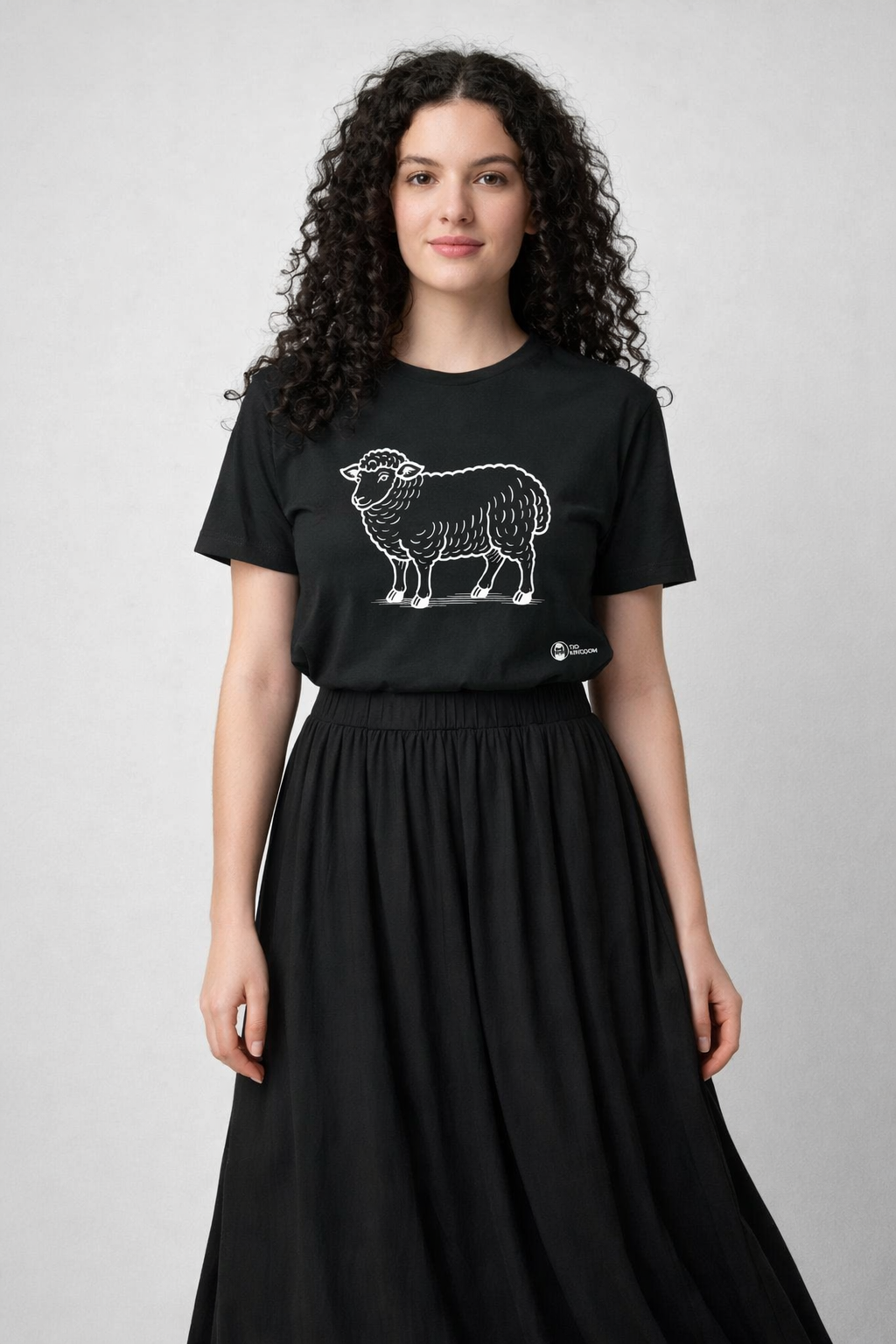 Camiseta preta gospel com estampa de ovelha Agnus Dei