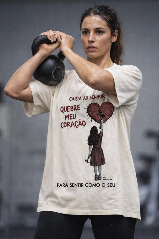 CAMISETA OVERSIZED GOSPEL CORAÇÃO QUEBRADO