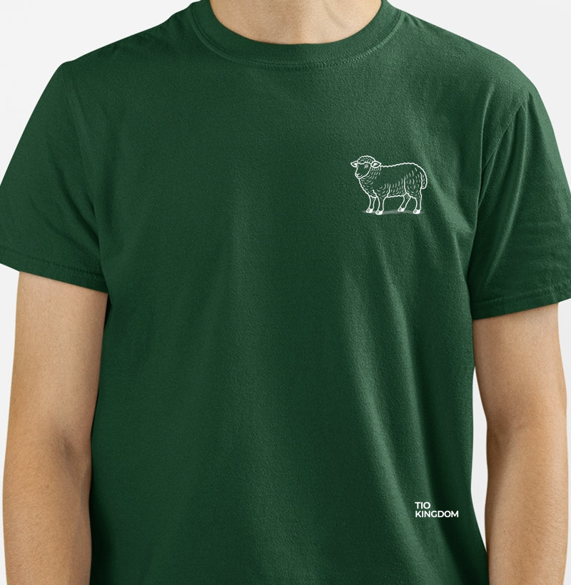 CAMISETA SOMOS OVELHAS NO PEITO